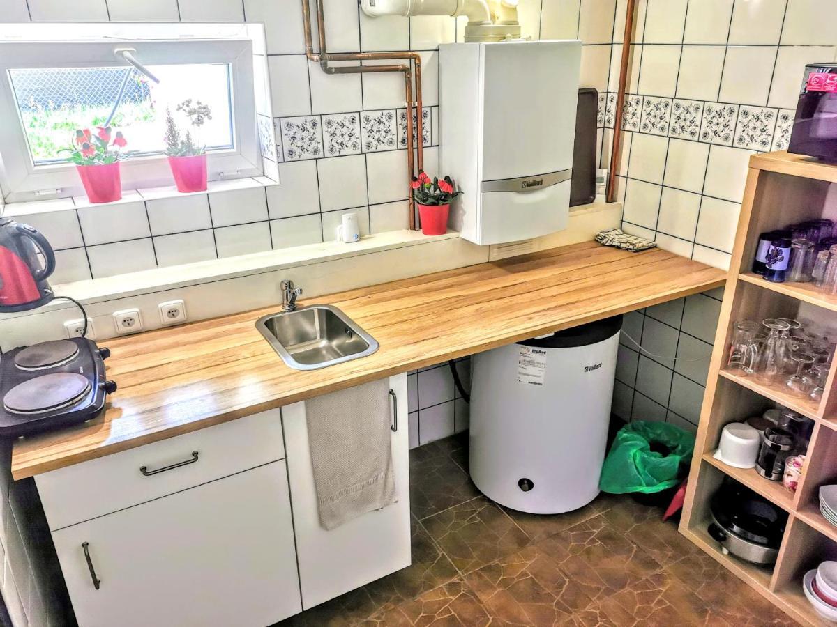 Ubytovani V Podhoubi Lägenhet Broumov Exteriör bild